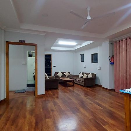 Hotel Dinthar Zara Āīzawl Exteriér fotografie